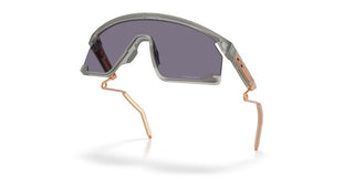 Oakley Bxtr Metal Oo 9237 Men Grey Shield Sunglasses